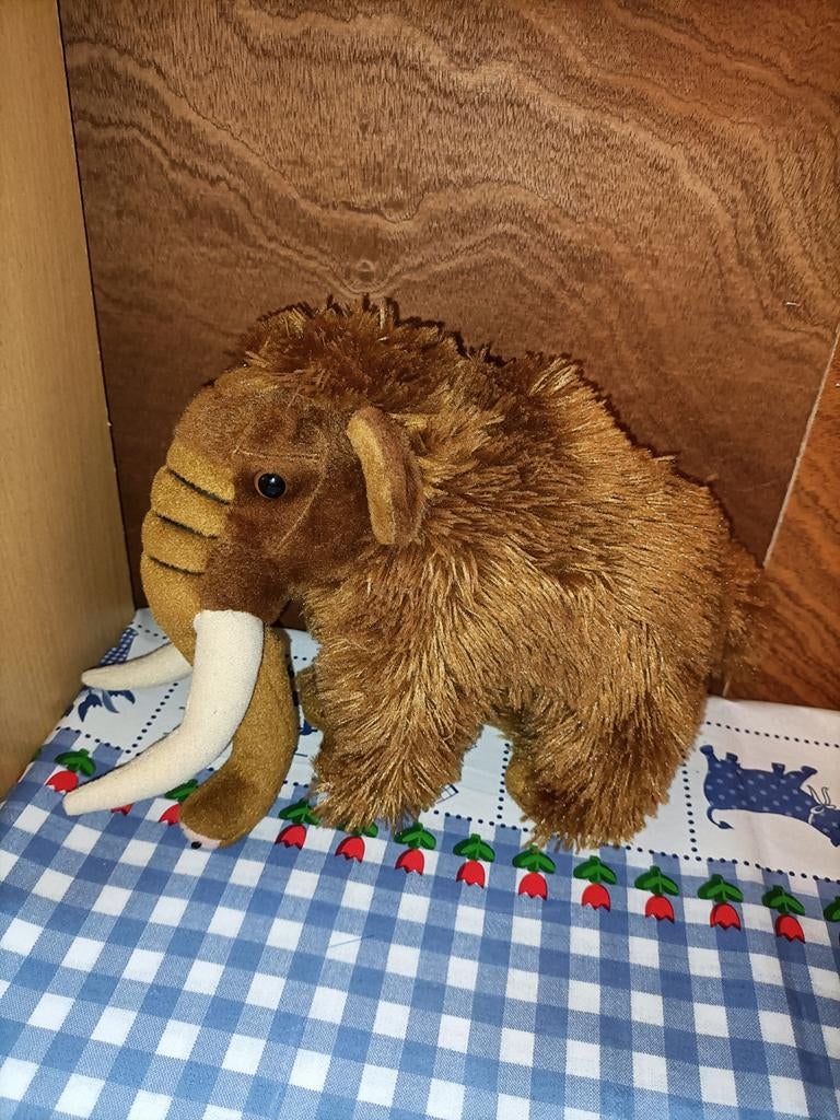 Mammoet knuffel 24 cm breed, Ophalen of Verzenden, Zo goed als nieuw, Overige typen