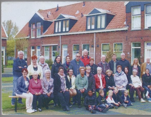 100 jaar Zuiderkerkstraat te Koog aan de Zaan 2014, 20e eeuw of later, Ophalen of Verzenden, Zo goed als nieuw, D van den Berg