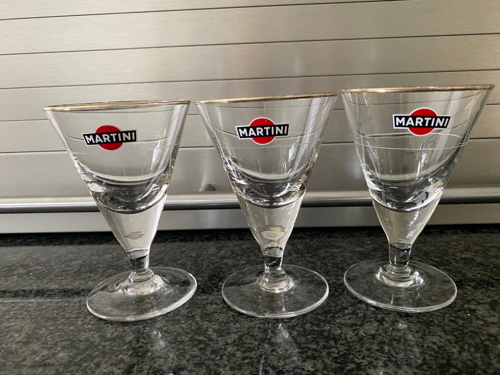 Oude martini glaasjes, Ophalen of Verzenden