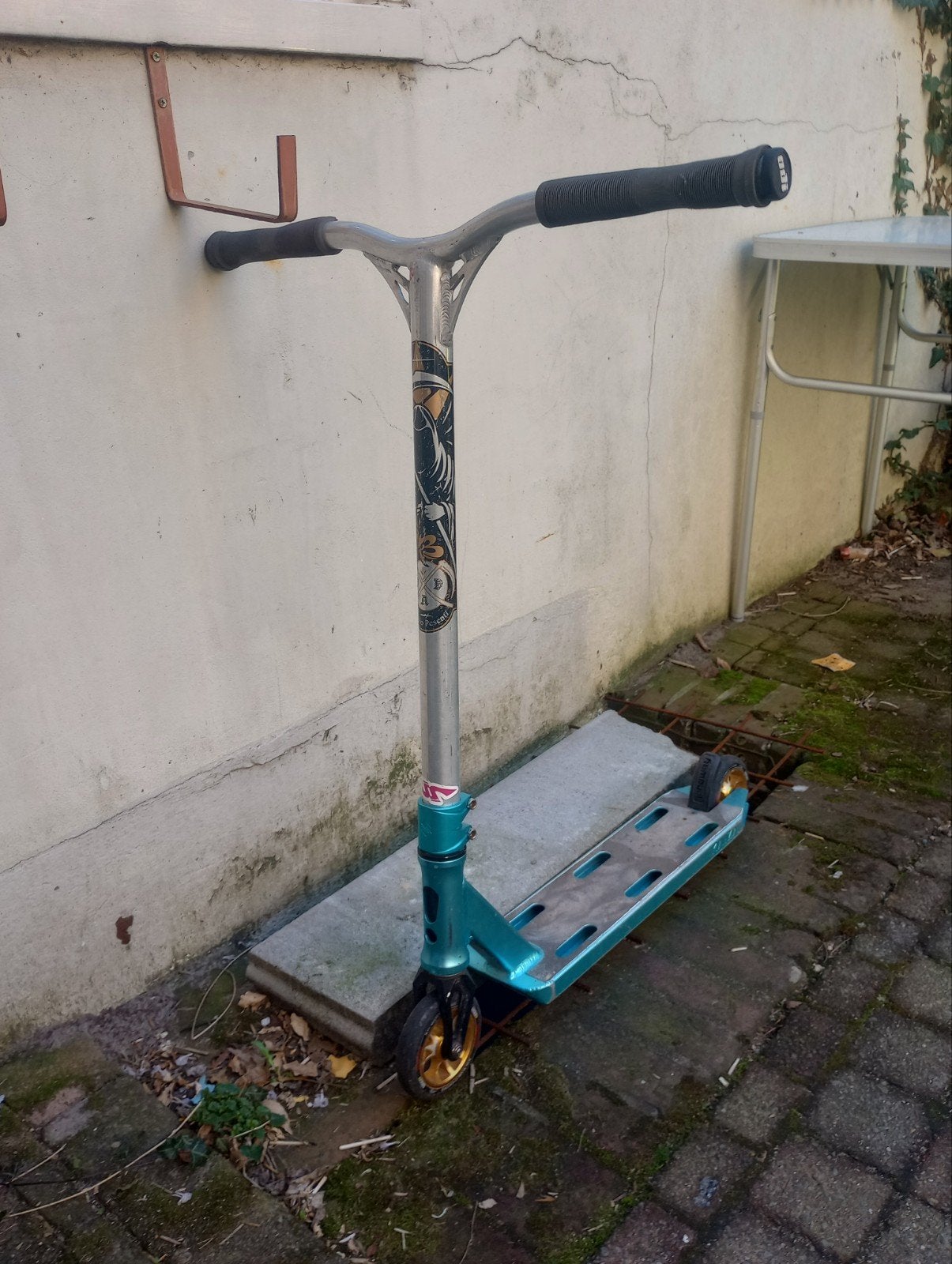 Stuntstep Kaiza Taughrun - Gebruikt maar in goede staat, Fietsen en Brommers, Steps, Ophalen of Verzenden, Gebruikt, Gewone step