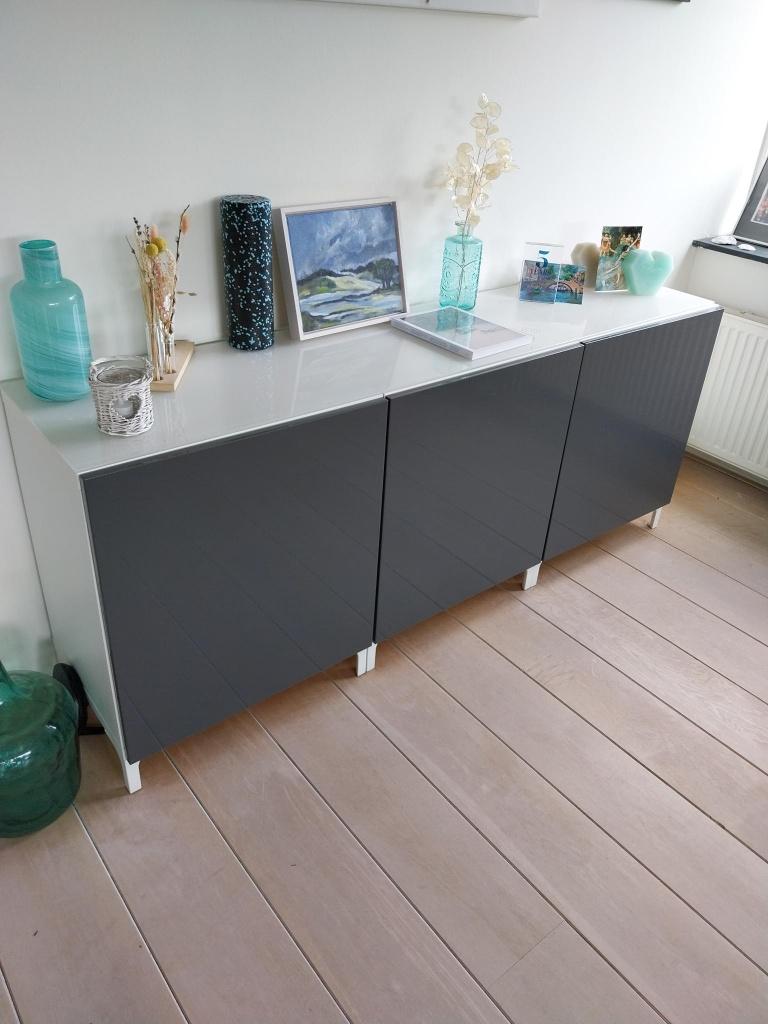 IKEA Bestå opbergkast (180cm) Grijs hoogglans + 2x Glasplaat, Ophalen, Strak, Met deur(en), 150 tot 200 cm