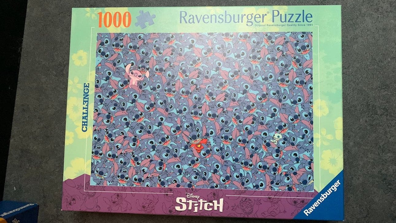 Puzzel 1000 stukjes Stitch Challenge, Ophalen of Verzenden, 500 t/m 1500 stukjes, Nieuw