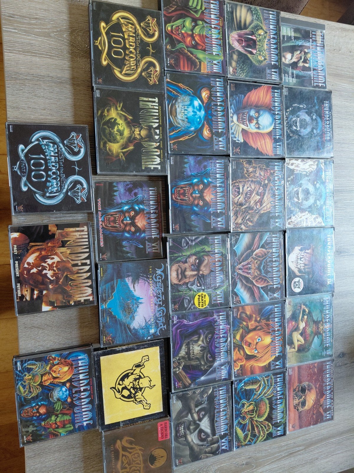 Thunderdome albums, Ophalen, Zo goed als nieuw, Dance Populair