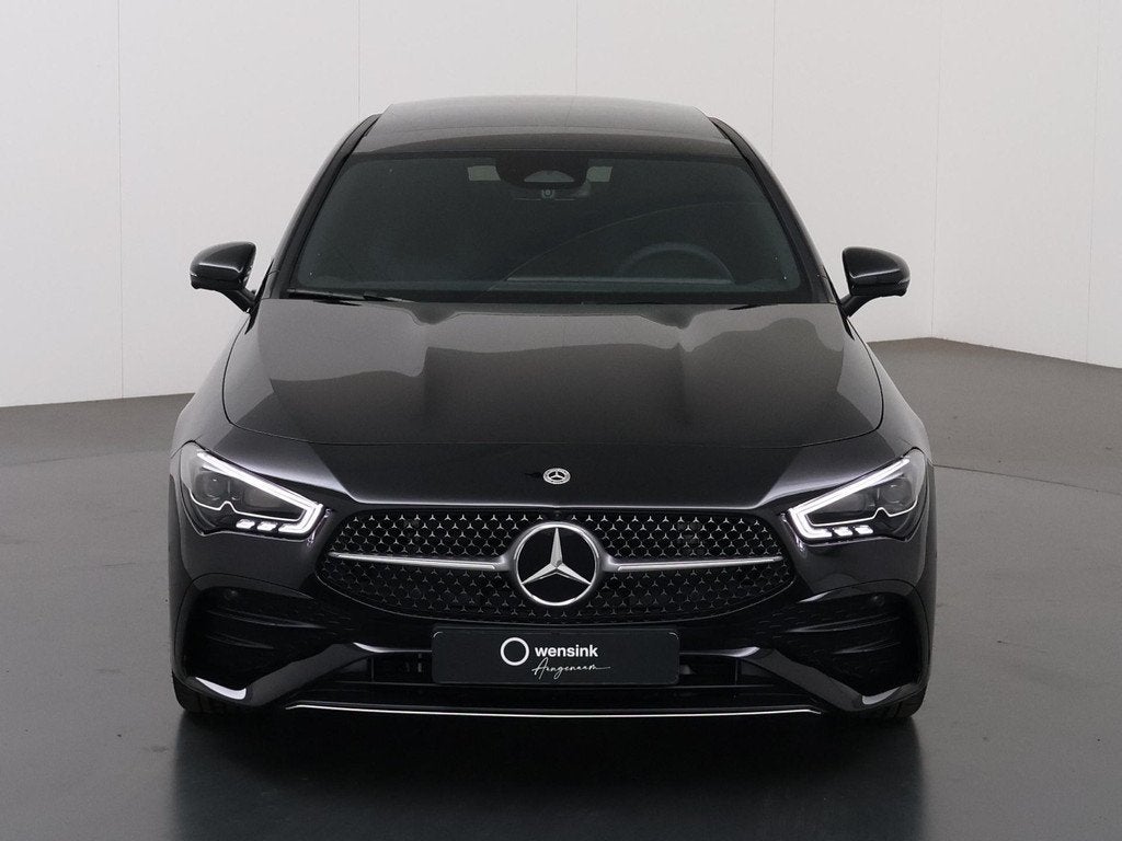 Mercedes-Benz CLA-klasse 180 Business Solution AMG | Panoram, Auto's, Mercedes-Benz, CLA, Gebruikt, 4 cilinders, Zwart