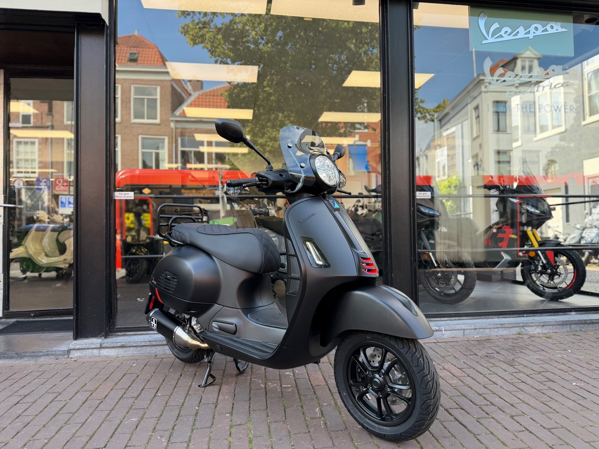 Vespa GTS 310 MY 2026 HPE | Euro5+ SUPERSPORT HPE | ARROW &, Scooter, 310 cc, ABS, Automaat