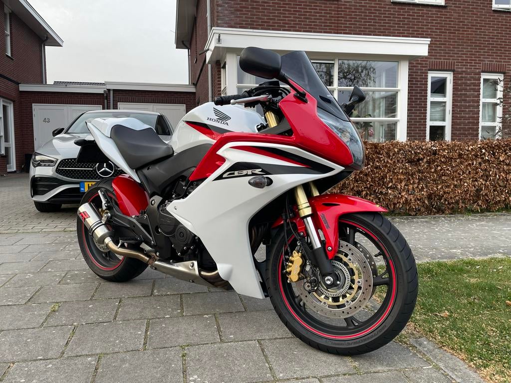 Honda CBR 600f ABS (102pk) - Zeer mooi! Sport uitlaat  2011, Motoren, 4 cilinders, Motorrijbewijs A, Meer dan 35 kW, ABS