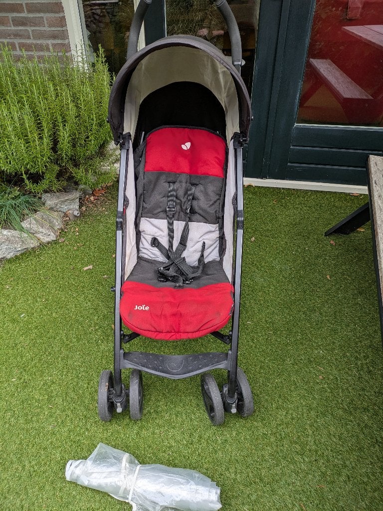 Joie Nitro buggy in goede staat, Ophalen, Gebruikt, Overige merken, Regenhoes