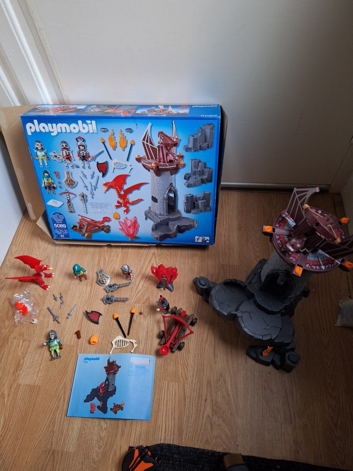 Foto 15 van In doos Playmobil set Kerker van de Drakenridders 5089, boek