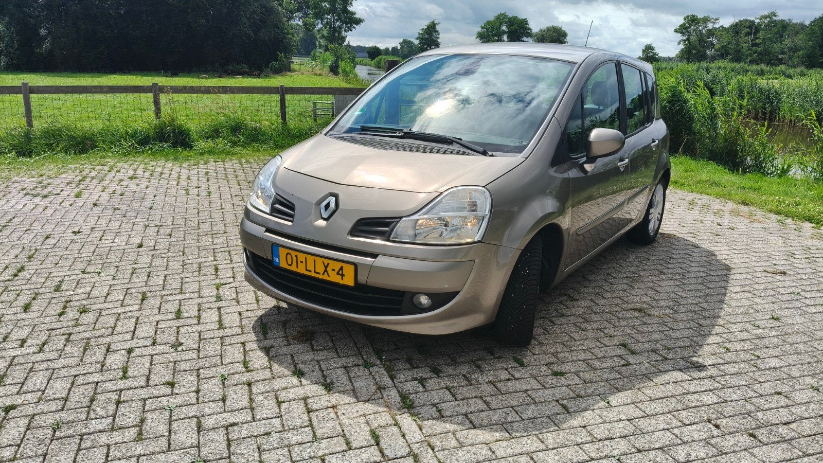 Renault Grand Modus 1.6 16V Exception Aut. 2010 met., Auto's, Renault, Particulier, Grand Modus, Benzine, E, MPV, Automaat, Origineel Nederlands