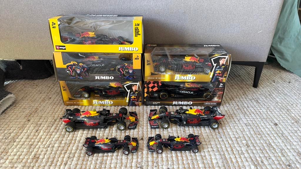 Jumbo/Bburago Max Verstappen F1 verzameling, Hobby en Vrije tijd, Modelauto's | 1:18, Ophalen of Verzenden, Zo goed als nieuw