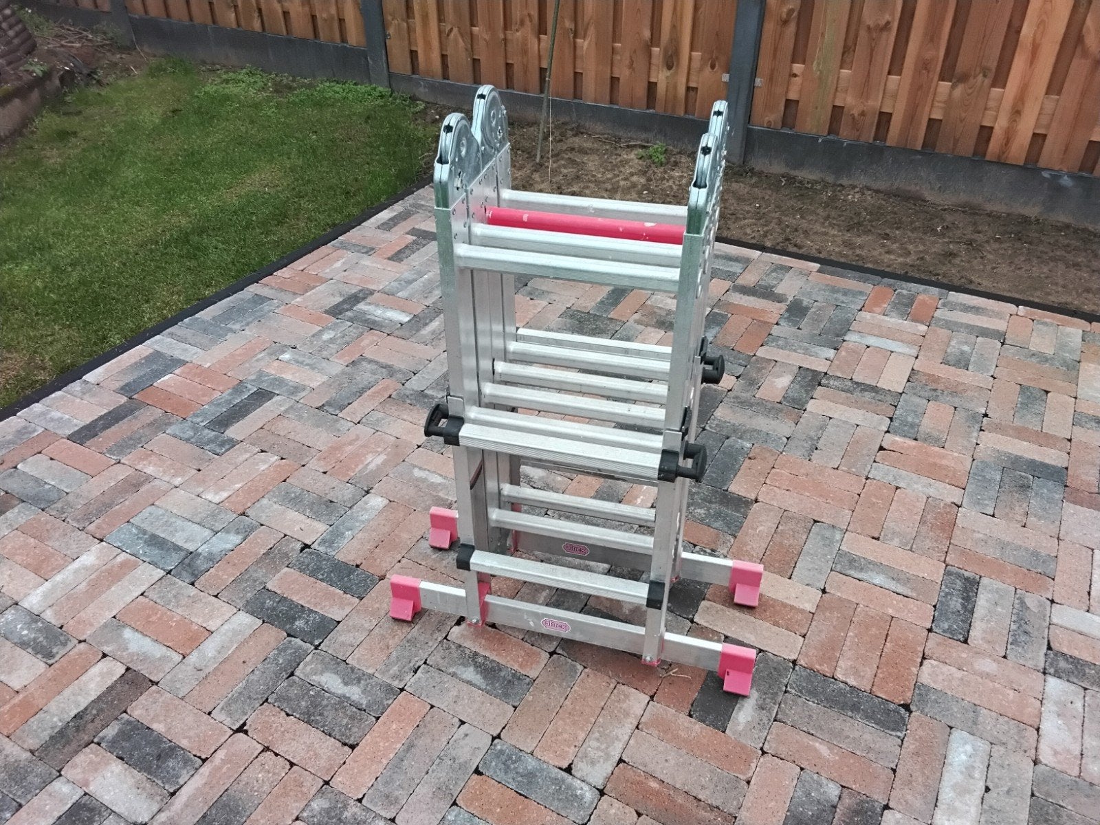 Altrex Home & Garden Opvouwbare Ladder/Werkplatform, Ophalen