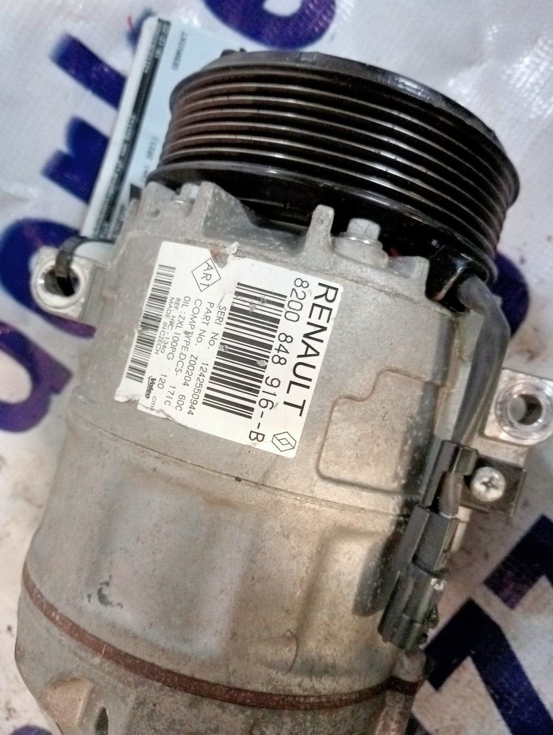 Aircopomp RENAULT TRAFIC 2021, Gebruikt, -, Renault, -