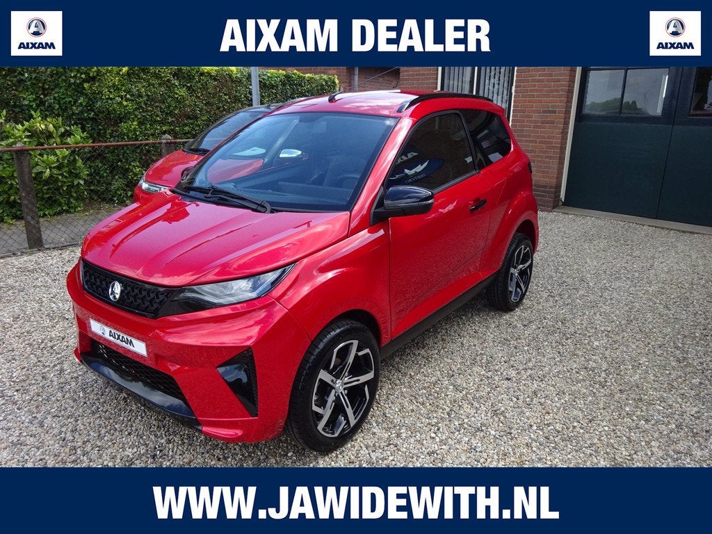 Aixam E Crossover NIEUW DASHBOARD minicar , Hoge instap, Ach, Overige merken, Gebruikt, Hei- En Boeicopseweg 93
4126 RG  Hei- en Boeicop, NL