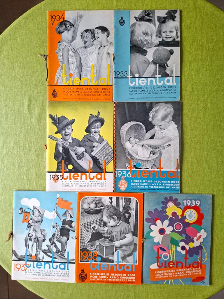 "TIENTAL":  Kinderliedjes, 8 stuks., Ophalen of Verzenden, Gebruikt, Artiest of Componist