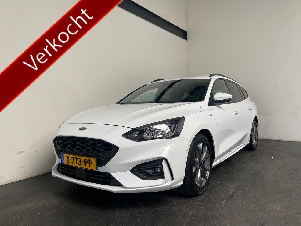 Ford FOCUS Wagon 1.0 EcoBoost Hybrid ST Line X Business, Gebruikt, Wit, 19 km/l, Hybride Elektrisch/Benzine
