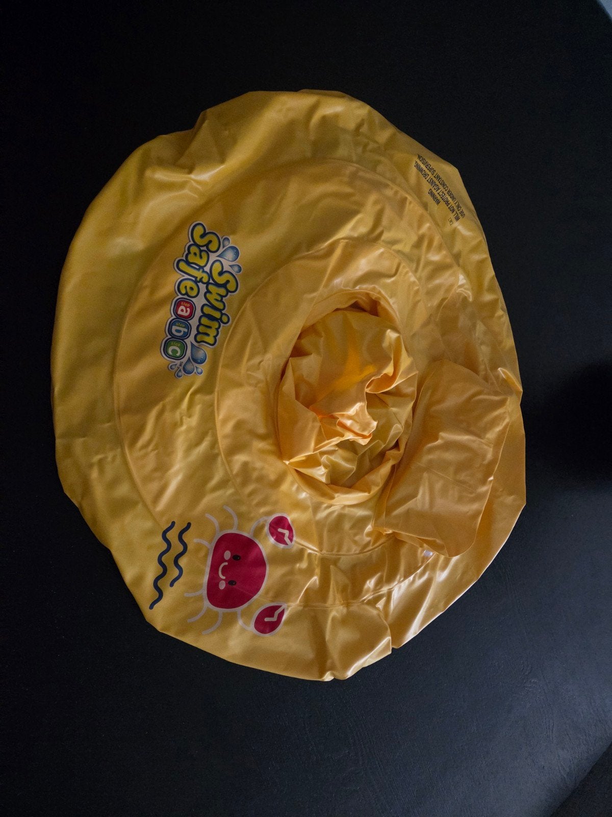 Baby zwemband, Kinderen en Baby's, Speelgoed | Buiten | Zandbakken, Ophalen of Verzenden, Zo goed als nieuw