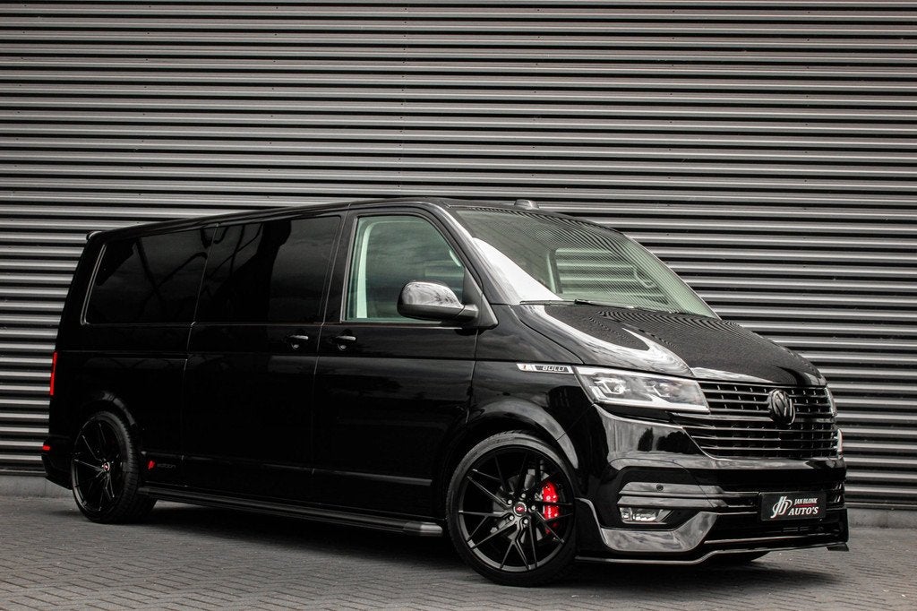 Volkswagen Transporter 2.0 TDI L2H1 150PK BULLI DC DUBBEL CA, Auto's, Bestelauto's, Zwart, 4 cilinders, 150 pk, Volkswagen