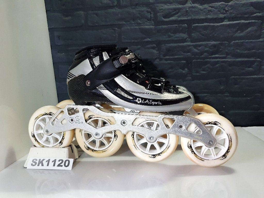 LA Sports Pro Skeelers Skates 4x110 110mm Wielen Maat 39, Overige merken, Verzenden, Nieuw, Inline skates 4 wielen