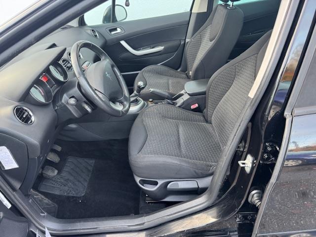 Peugeot 308 SW 1.6 VTi X-Line, '09, climate- en cruise contr, Auto's, Voorwielaandrijving, Stof, Gebruikt, Zwart