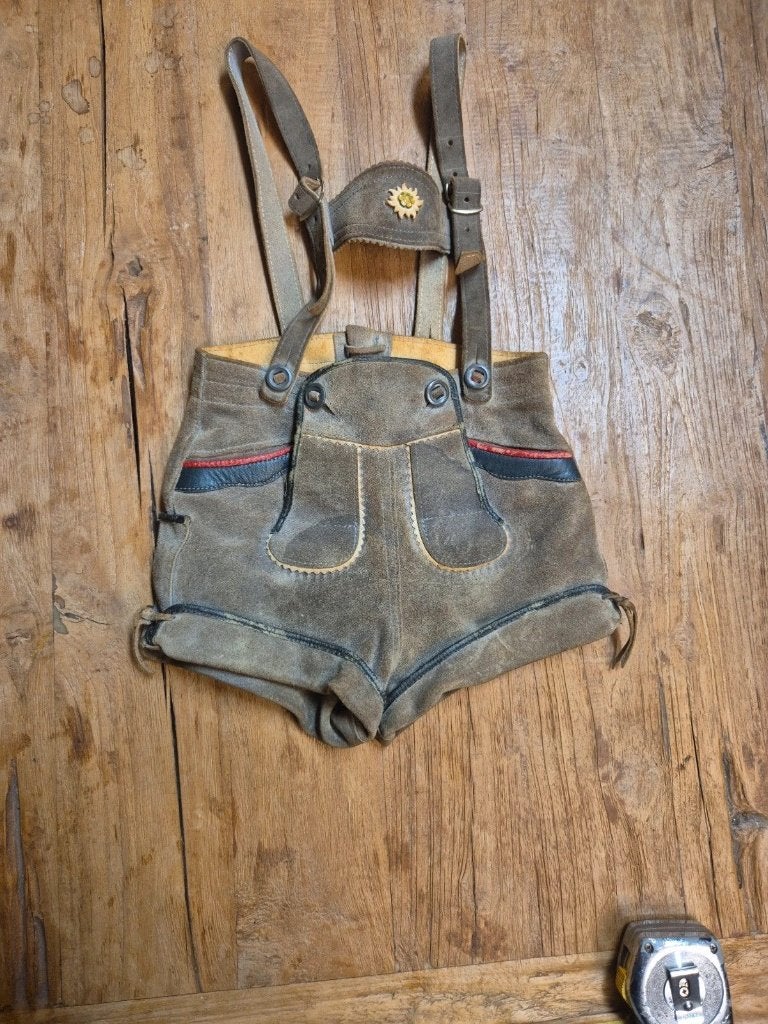 Stoere kinder lederhosen, Handgemaakt, Djt@dejuistetoon.eu, Ophalen of Verzenden, Zo goed als nieuw