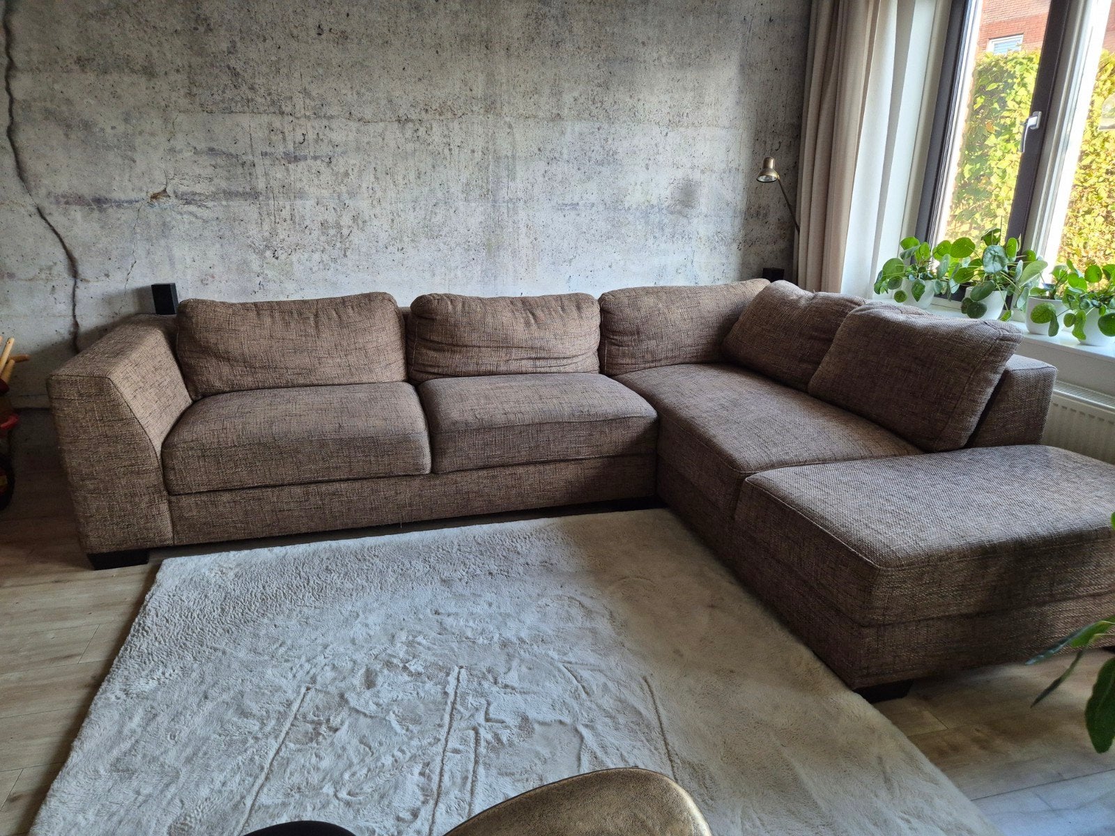Gratis: Ruime hoekbank met chaise longue - Bruin, Ophalen, Gebruikt, Stof, Modern