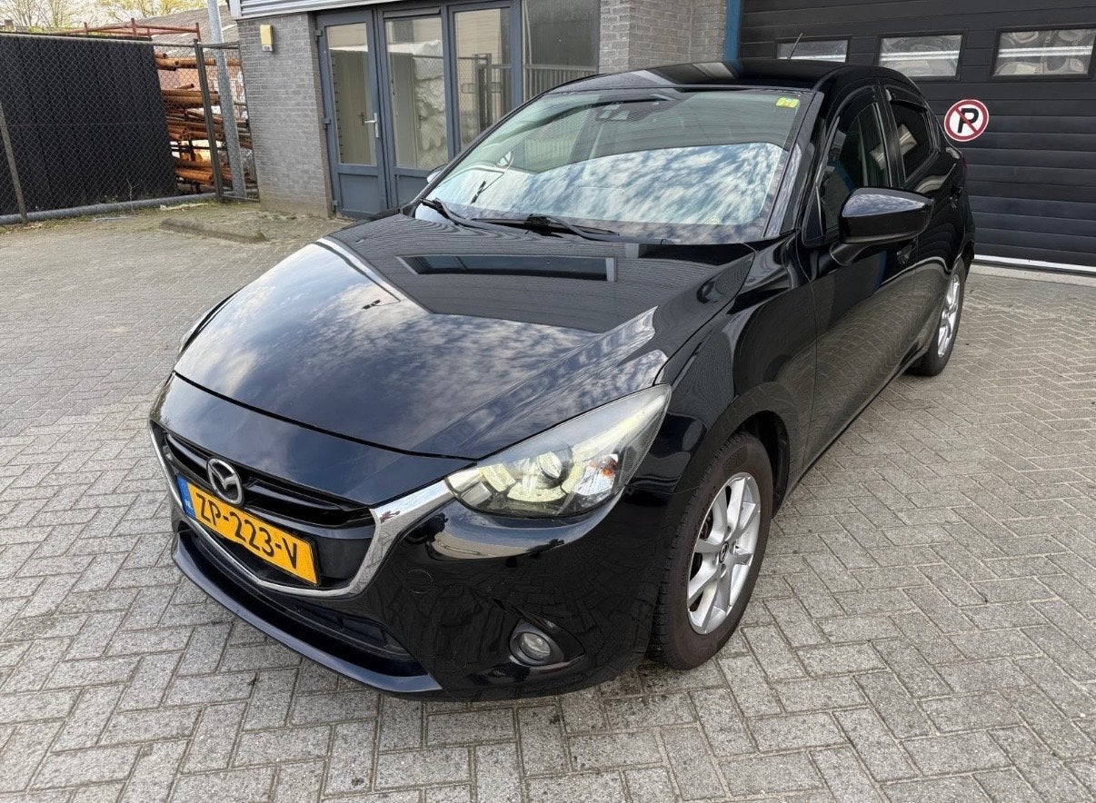 Mazda 2 1.5 Skyactiv-D GT-M |Euro 6|Navi|LED|Stoelverwarming, Auto's, Voorwielaandrijving, Stof, 4 cilinders, 96 €/maand