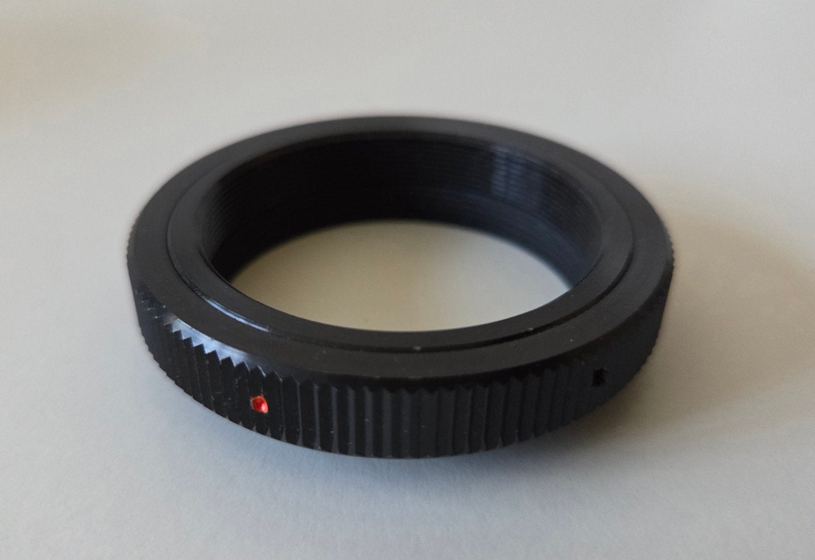 Zwarte metalen adapterring met hoes, Overige merken, Gebruikt, Minder dan 50 mm, Inclusief opbergcase