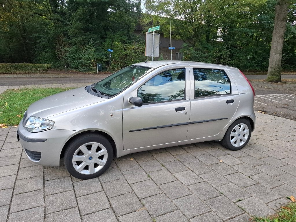 Punto 1.2, 4-deurs, 08-2005, Airco, in uitstekende staat , Auto's, Fiat, Voorwielaandrijving, 54 pk, 4 stoelen, Origineel Nederlands