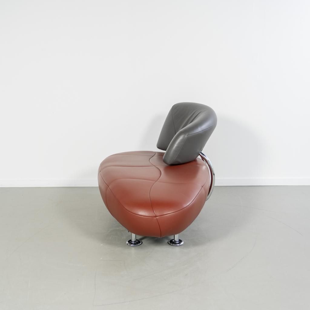 1x Leolux Kikko Chaise Longue Links Rood/Antraciet - Chroom, Niet ingevuld, Eenpersoons, Niet ingevuld, Ophalen of Verzenden