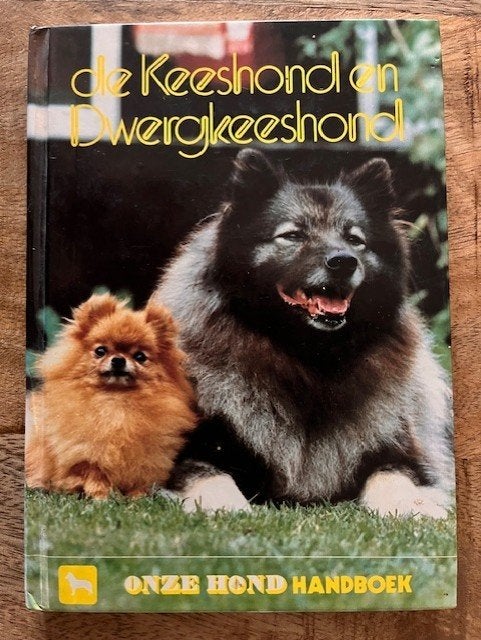 de Keeshond en Dwergkeeshond handboek koopje, Verzenden, Zo goed als nieuw, Honden