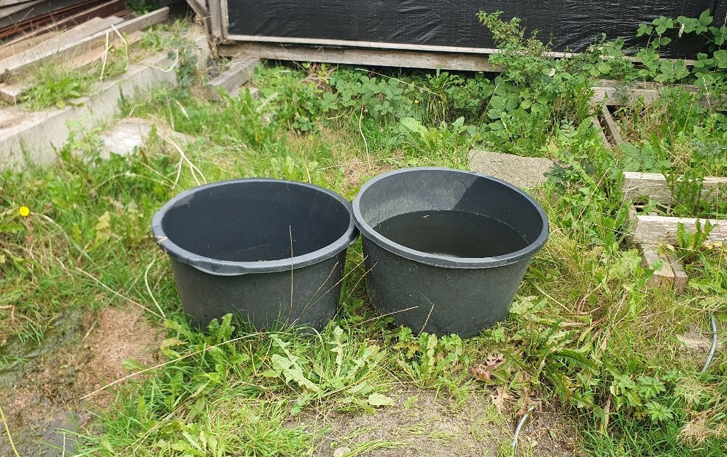 Bouw specie kuip 2x, Doe-het-zelf en Verbouw, Ophalen of Verzenden, Zo goed als nieuw, Overige typen