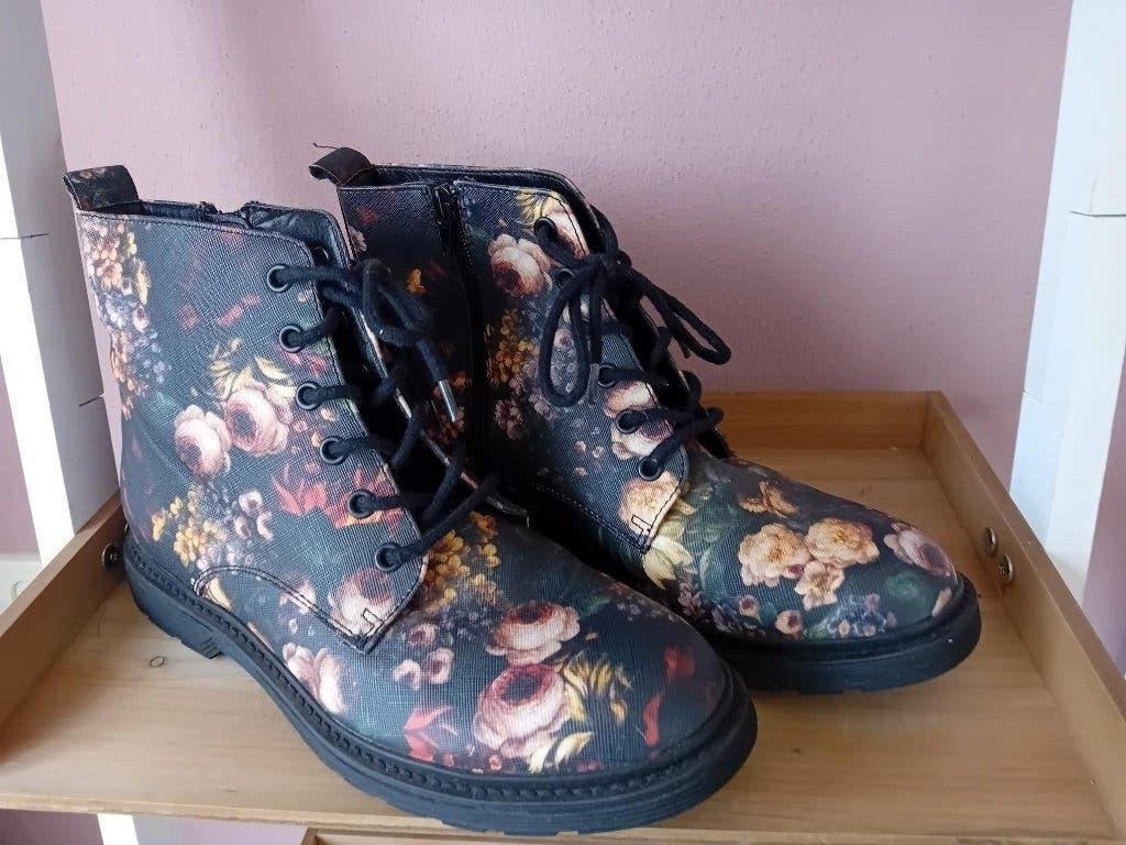 Nieuwe bloemige boots maat 40, Ophalen, Overige kleuren, Van Haren, Boots
