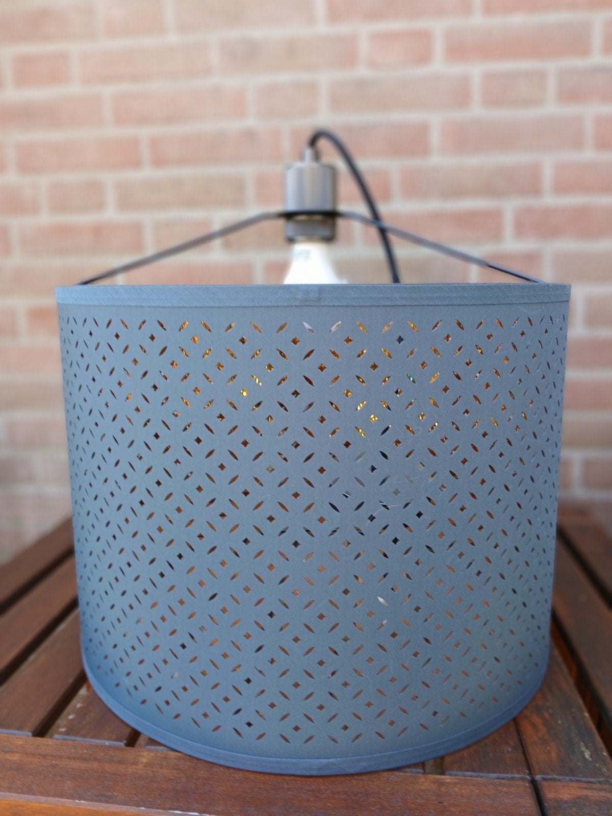 IKEA NYMÖ lampenkap grijs met goud/messing binnenkant, 25 tot 50 cm, Rond, Ophalen of Verzenden, Zo goed als nieuw