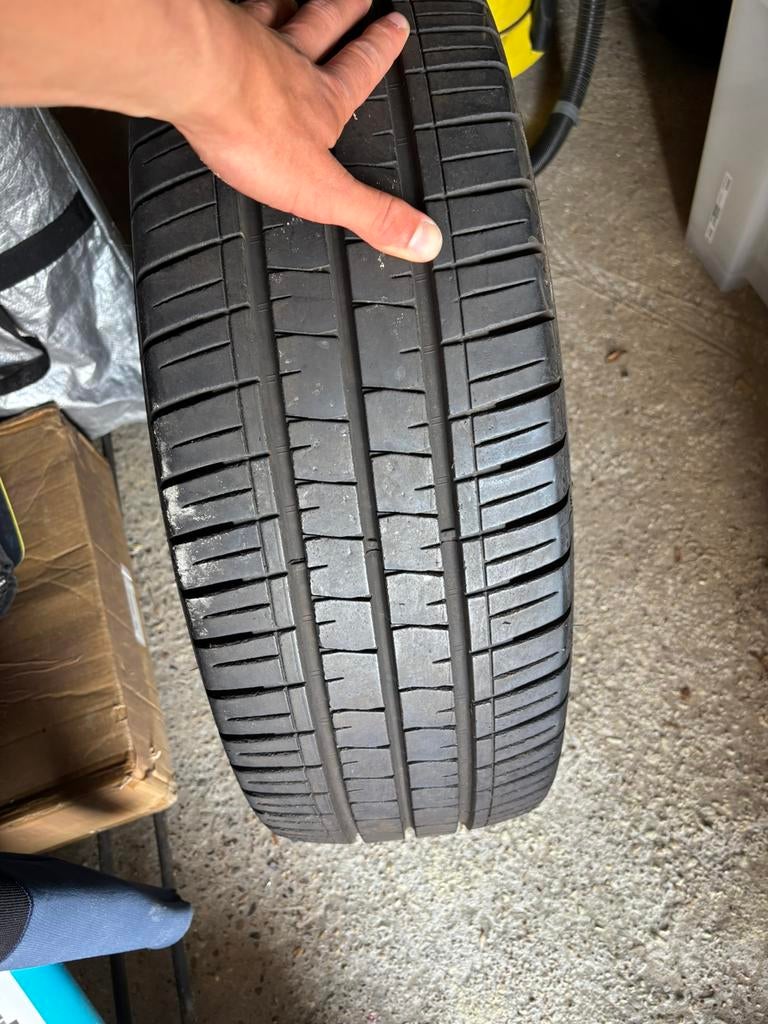 2x Vredestein zomer 235 / 65 R16 banden zonder velg gebruikt, Ophalen of Verzenden, Gebruikt