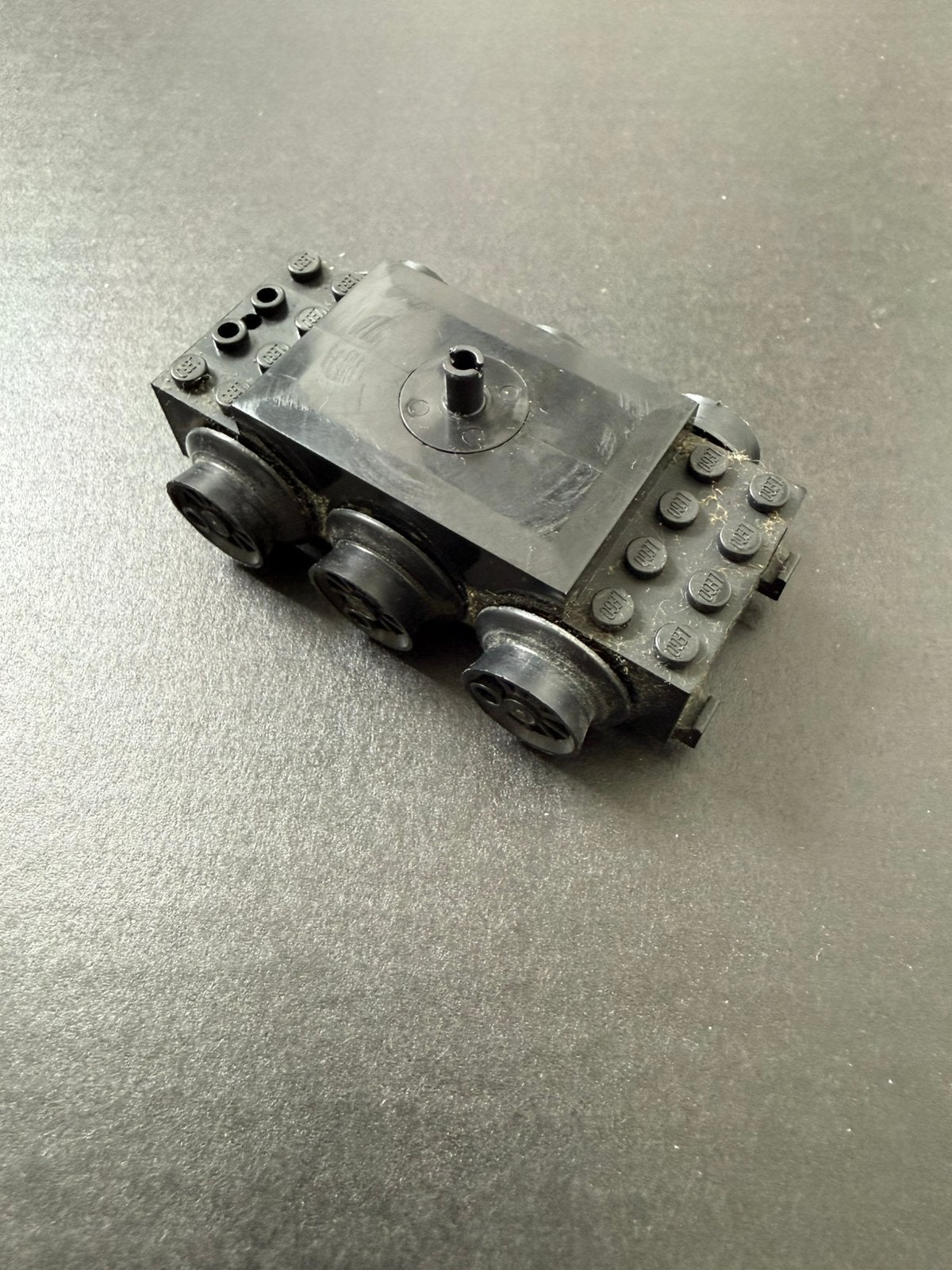 Lego 12 volt 12v zwarte trein motor met de 3 assen jaren 80, Ophalen of Verzenden, Gebruikt