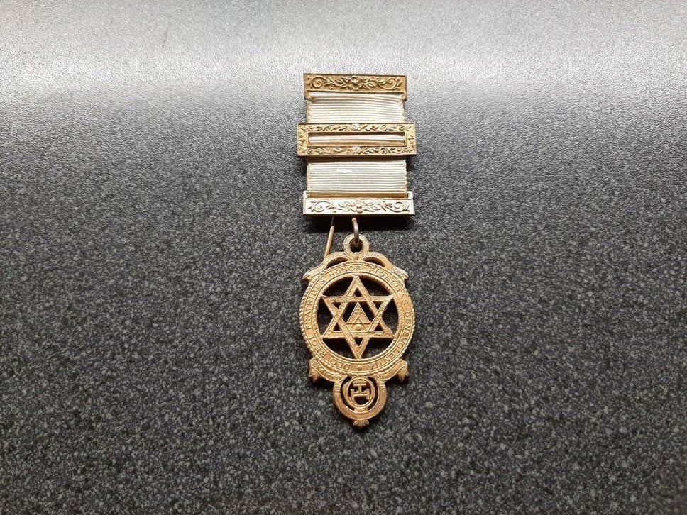 Vrijmetselaars medal - Honor Fidelitas Benevolentia., Ophalen of Verzenden, Overige materialen