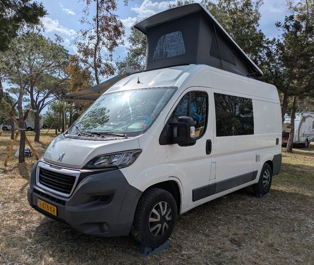 Peugeot boxer Camper 2016, 4 personen, zonnepanelen,37.200,-, Voorwielaandrijving, Euro 5, 2317 kg, 241 €/maand
