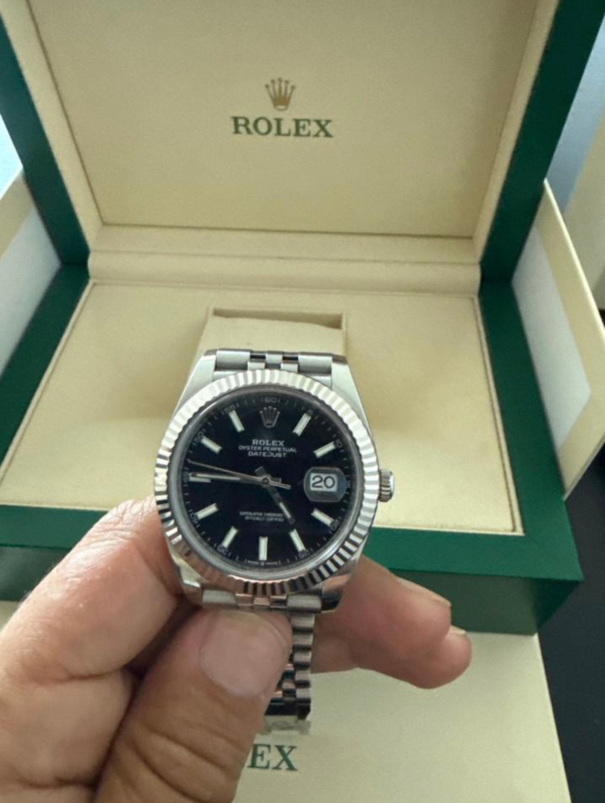 Rolex Datejust 41mm Zwart - Zo goed als nieuw, Polshorloge, Ophalen of Verzenden, Zo goed als nieuw, Rolex