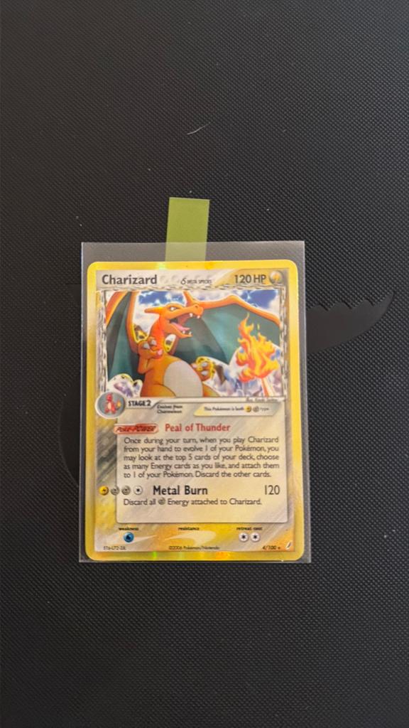 Charizard delta species (4/100) - Pokemon, Ophalen of Verzenden, Zo goed als nieuw