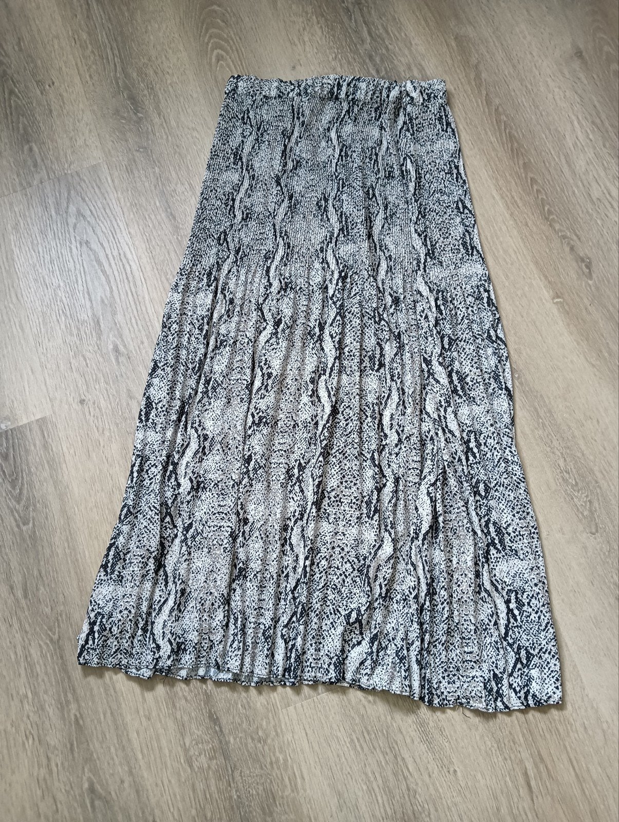 Plissee rok mt M nieuw, Kleding | Dames, Ophalen of Verzenden, Nieuw, Maat 38/40 (M), Onder de knie