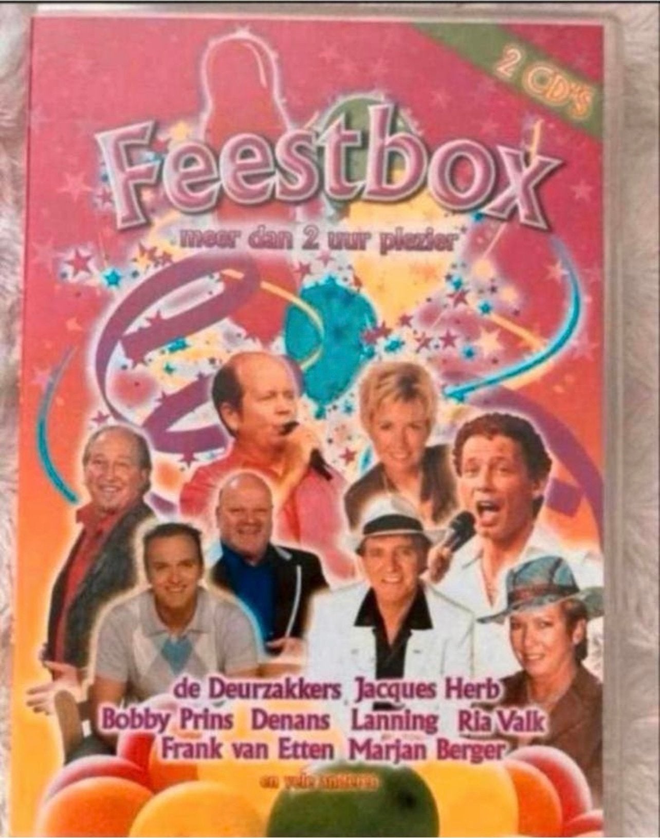 Feestbox Meer dan 2 uur plezier 2 cd’s Geen dvd’s, Cd's en Dvd's, Cd's | Nederlandstalig, Ophalen of Verzenden, Gebruikt, Levenslied of Smartlap