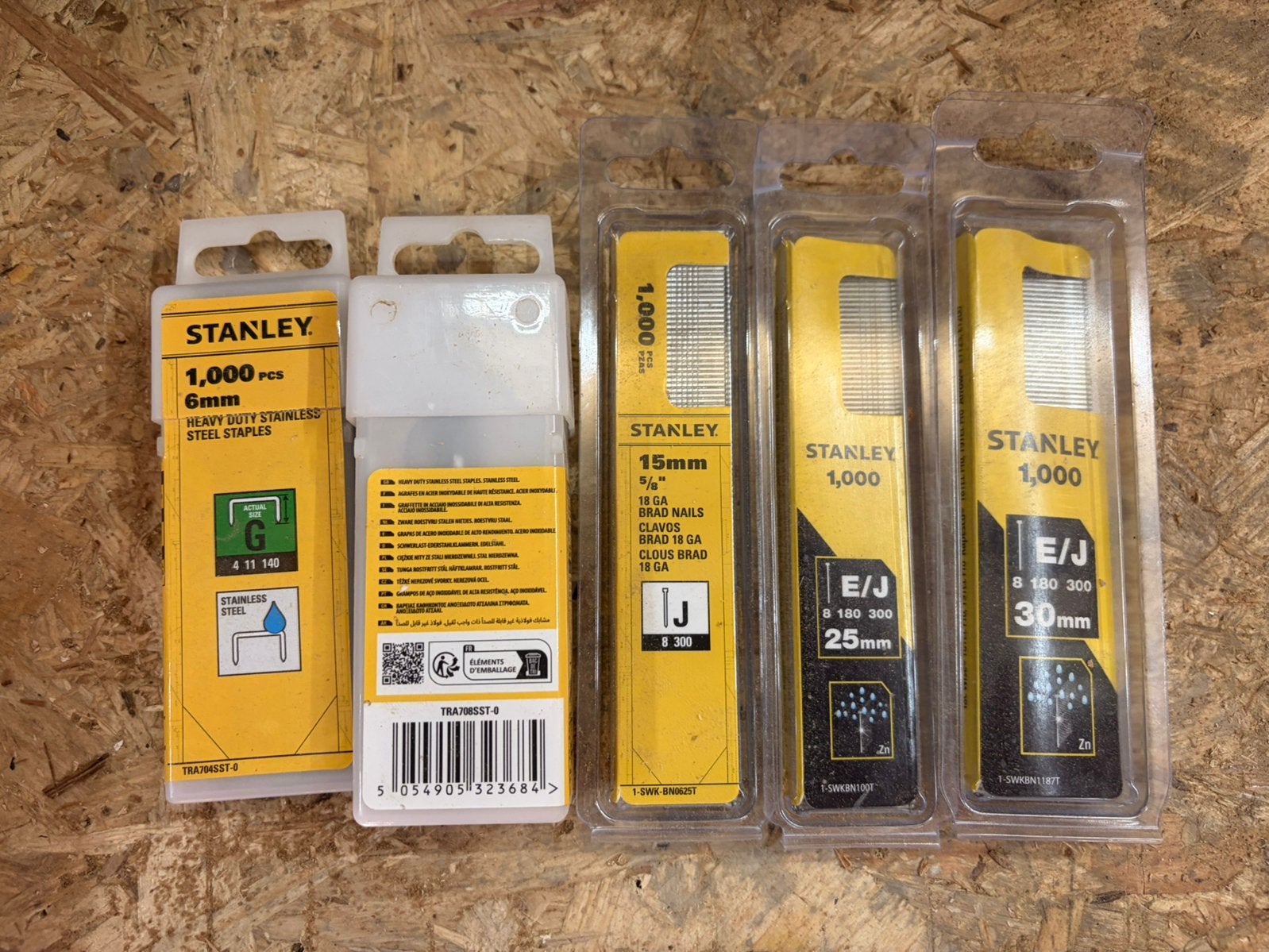 Stanley nieten & brads – 5 dozen – diverse maten, Ophalen of Verzenden, Zo goed als nieuw
