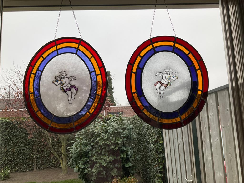 2 oude glas in lood ramen met engelen, Ophalen, Gevelraam of Ruit, Gebruikt, Minder dan 80 cm