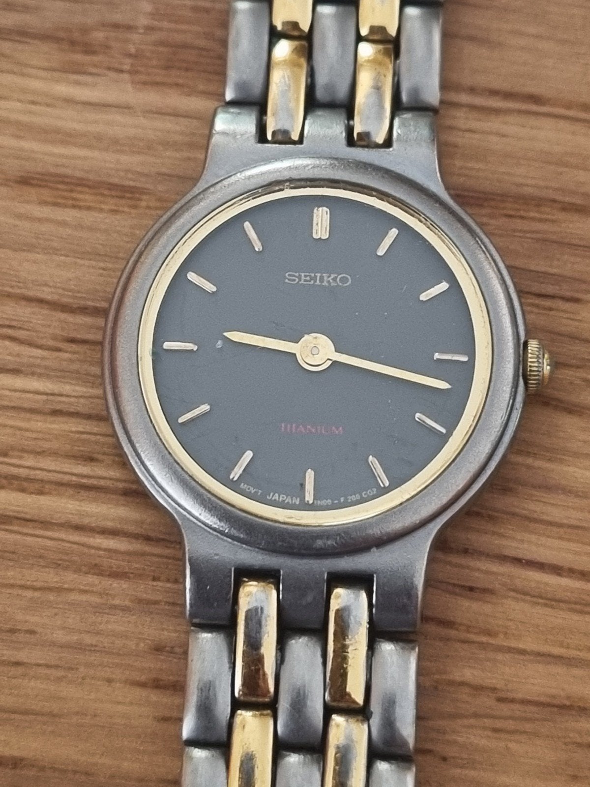 Seiko Titanium Dames Horloge - Elegant en Lichtgewicht, Gebruikt, Polshorloge, Overige materialen, Ophalen of Verzenden