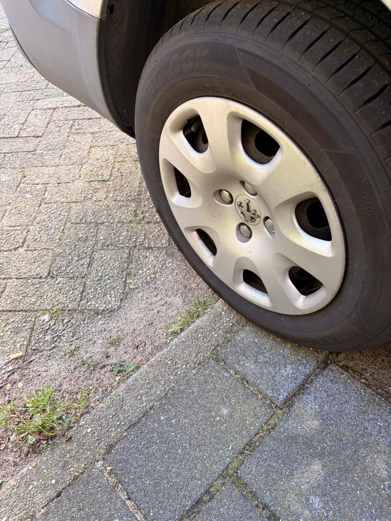 Peugoet wieldop 15 inch, Ophalen of Verzenden, Zomerbanden, Banden en Velgen