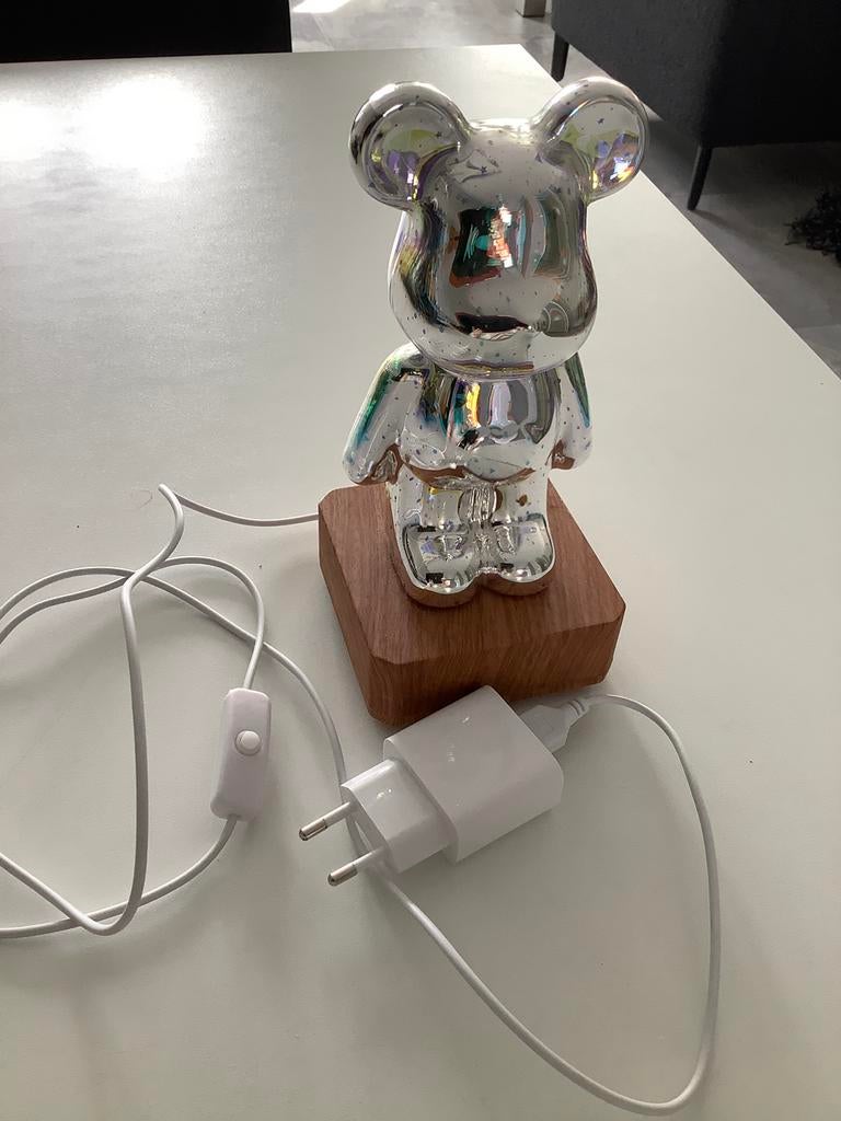 Kinder lampje kan in veel kleuren gezet worden, Spelcomputers en Games, 1 speler, Ophalen of Verzenden, Zo goed als nieuw, Vanaf 3 jaar