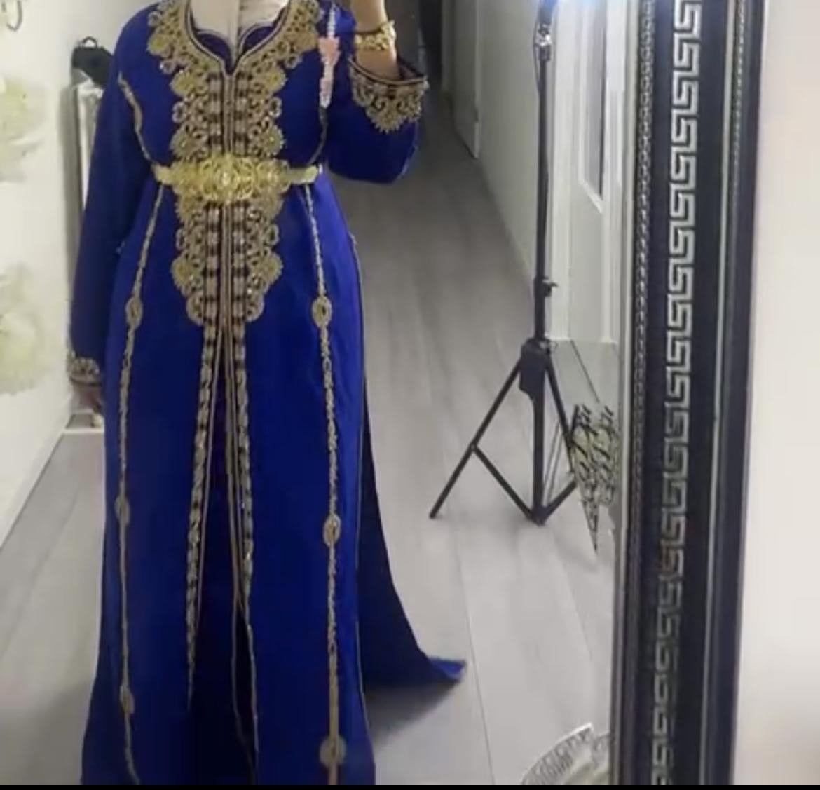 Mooie Marokkaanse jurk met goudkleurig borduursel, Maat 38/40 (M), Blauw, Ophalen of Verzenden, Zo goed als nieuw