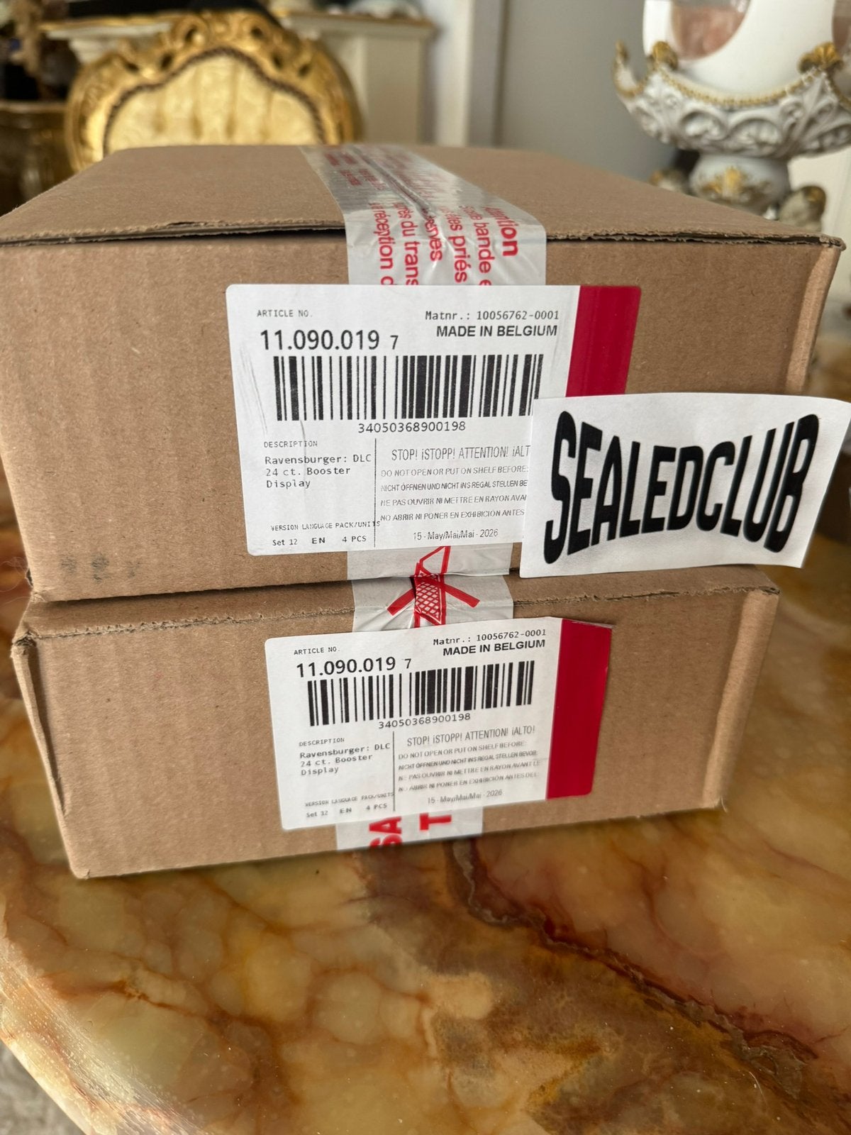 Wilds unknown booster box case, Verzamelen, Disney, Ophalen of Verzenden, Overige figuren, Beeldje of Figuurtje
