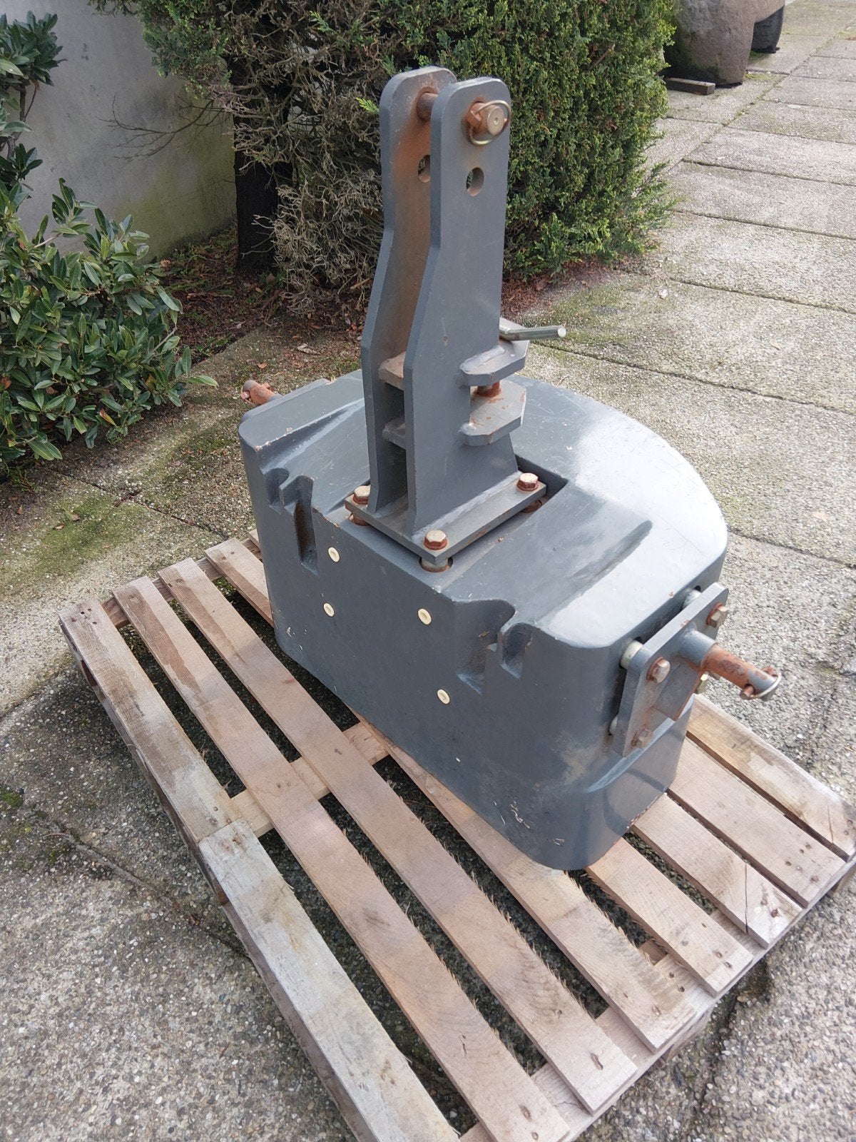 frontgewicht 900kg, Ophalen