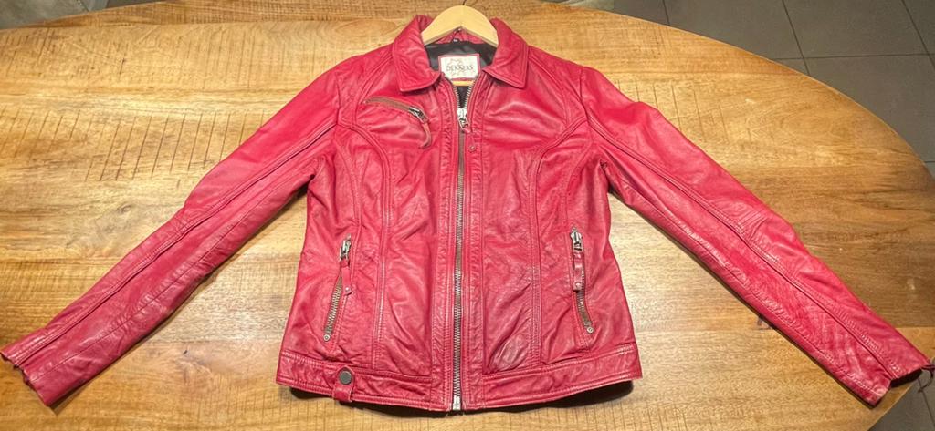 Leren jas dames rood maat 44, Kleding | Dames, Jasjes, Kostuums en Pakken, Maat 42/44 (L), Ophalen of Verzenden, Zo goed als nieuw